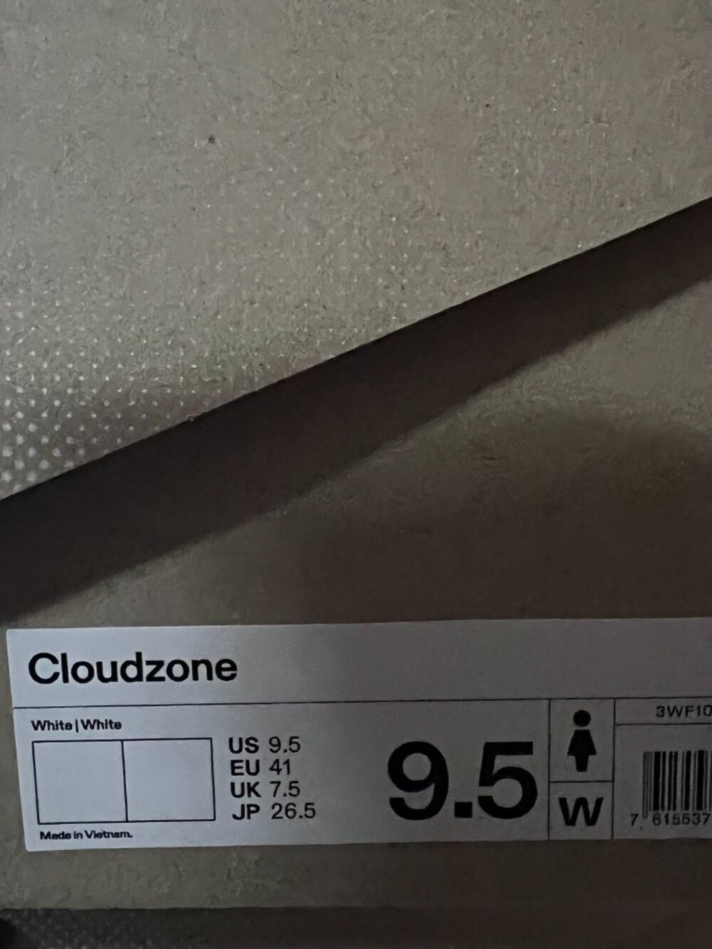 On Running Cloudzone Triple White Wmn's 3WF10071200 - New with Defects - Picture 11 of 13